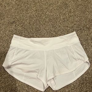 Lululemon Speed Shorts in White, low rise